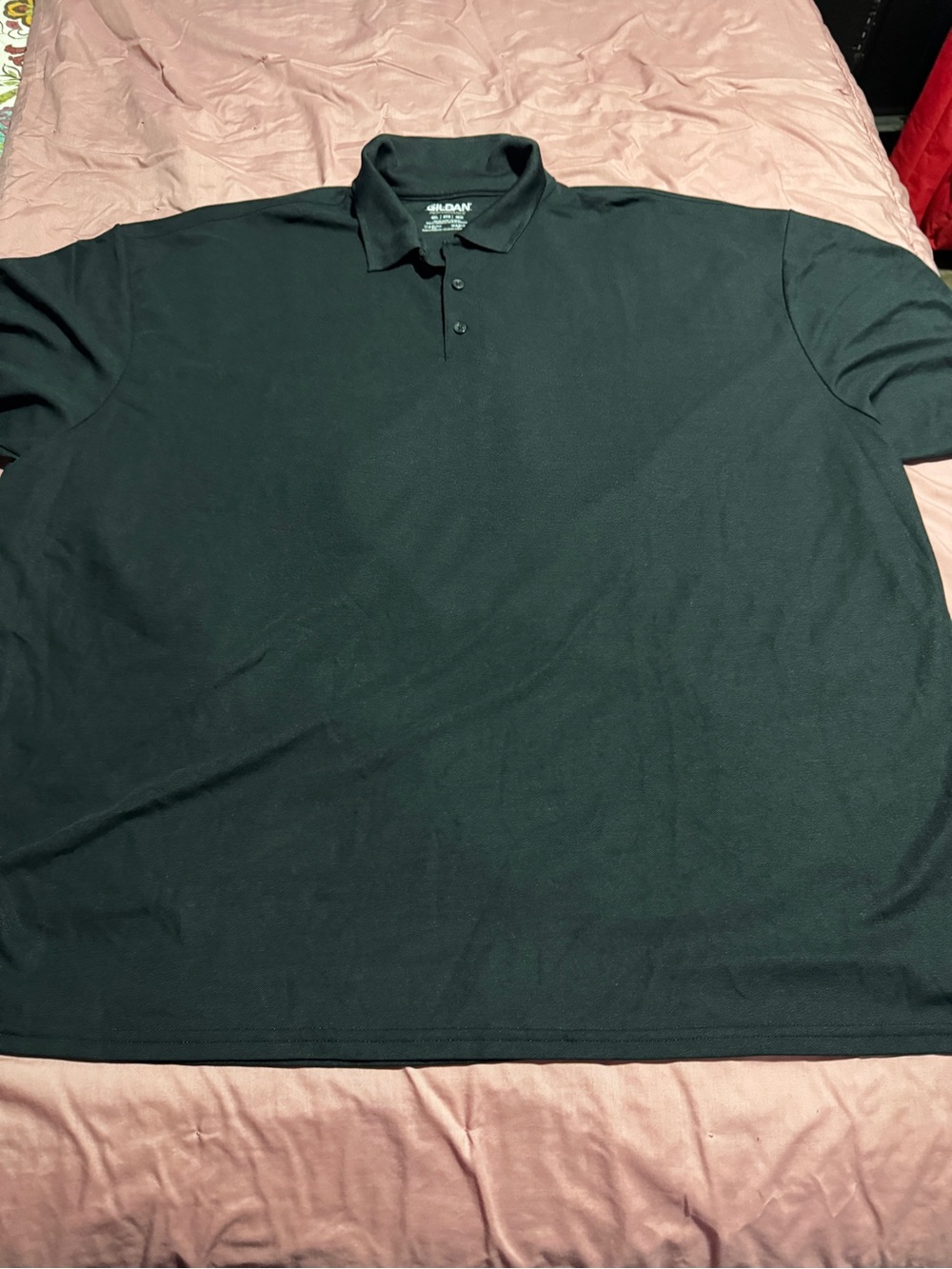 Gildan Men's Black Polo Shirt